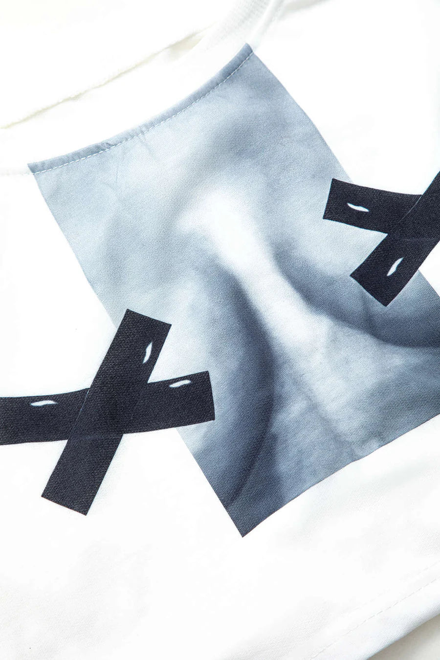 Дамска блуза Bold Illusion SS25-Thedresscode