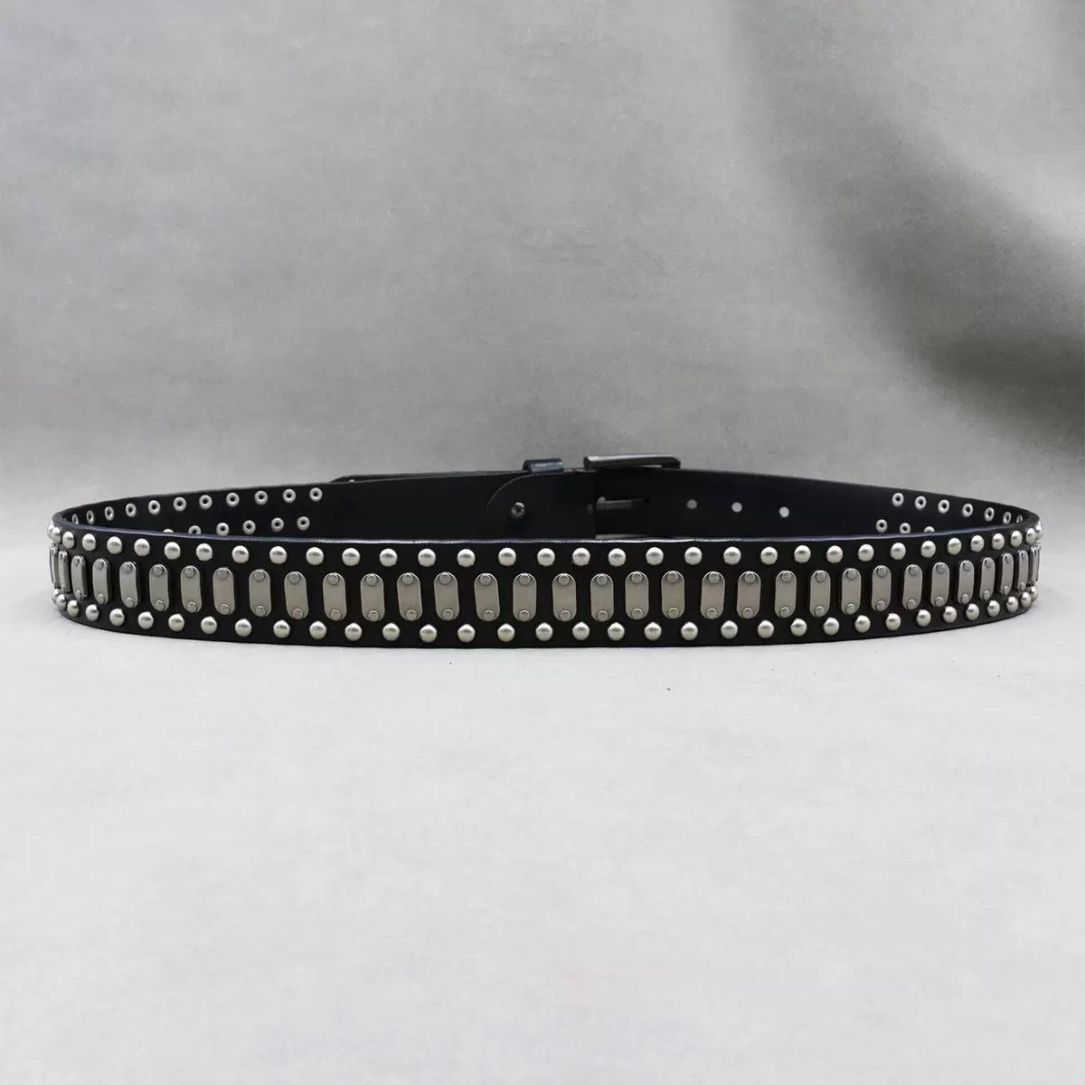 Мъжки колан от естествена кожа с нитове SS25-Мъжки колан от естествена кожа с нитове SS25-Thedresscode