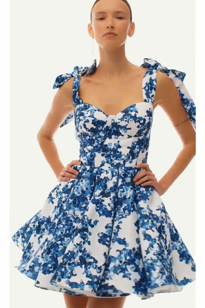 Дамска рокля Floral Symphony **SALE 25**-https://detail.1688.com/offer/859541717103.html?spm=a360q.8274423%2Fnew.goods.productimage-Thedresscode