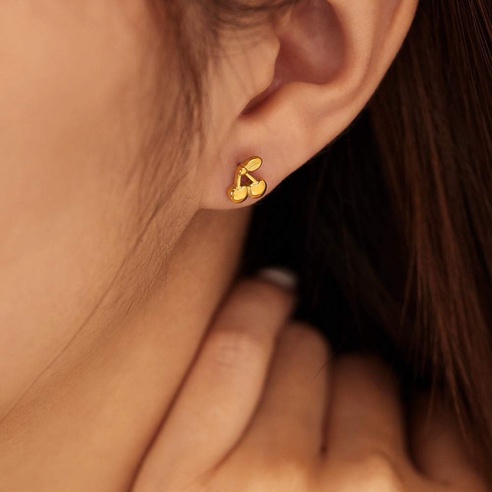 Дамски обеци Golden Cherry SS25-https://detail.1688.com/offer/804403813537.html?_t=1745485334433&spm=a2615.7691456.co_0_0_wangpu_score_0_0_0_0_0_0_0000_0.0-Thedresscode