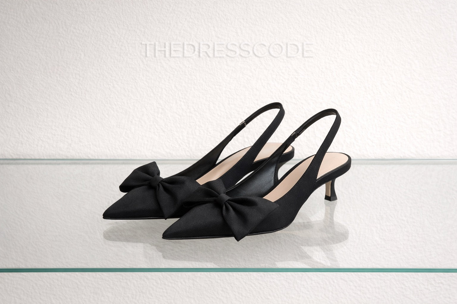 Дамски сандали на ток Black Bow SS26