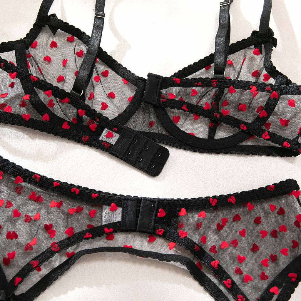 Дамскo бельо Amour Noir SS26