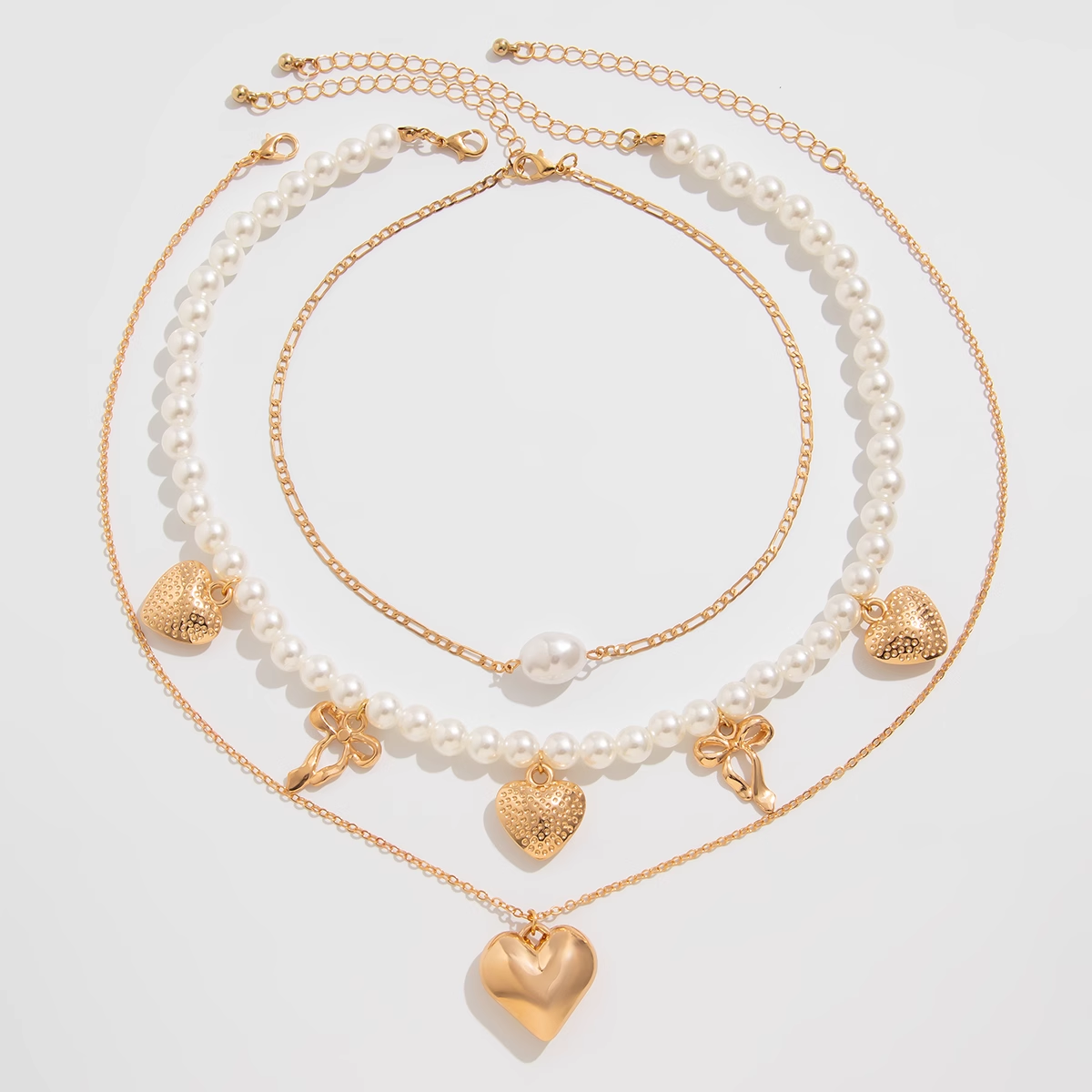 Дамско колие от 3 части Pearls & Hearts SS25-Thedresscode