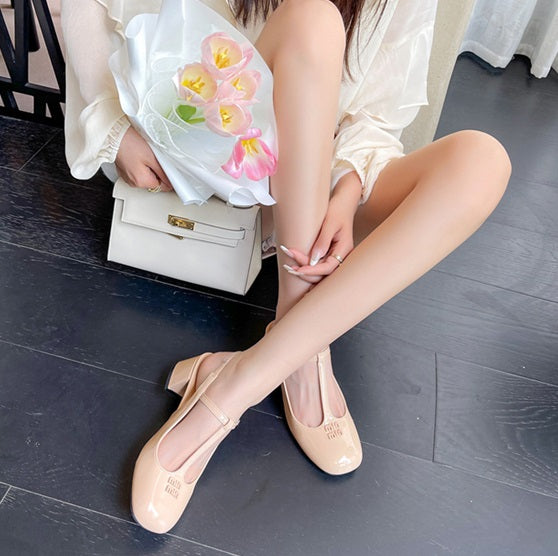 Дамски сандали Beige IUM SS25-https://detail.1688.com/offer/821134370161.html?kj_agent_plugin=aibuy-Thedresscode