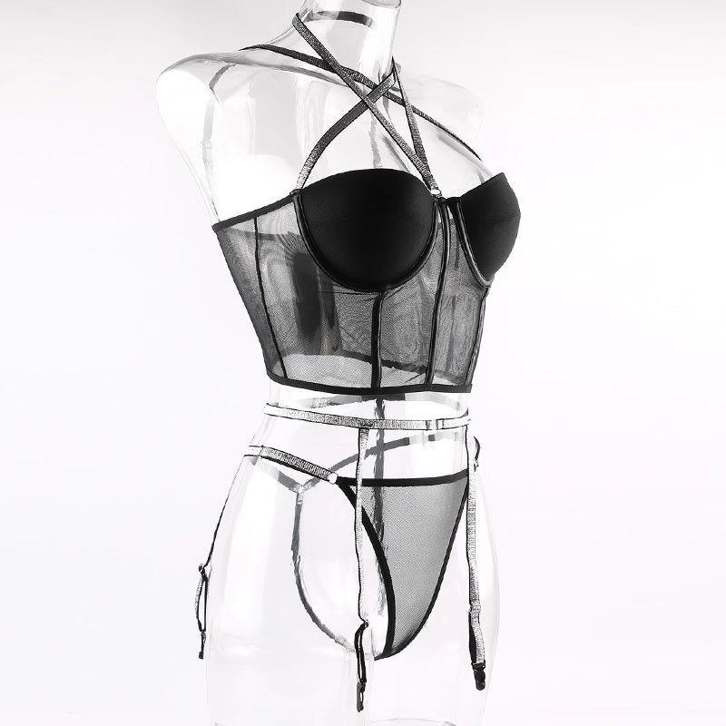 Дамски комплект Pleasure SS25-Дамски комплект от три части Pleasure SS24'-Thedresscode
