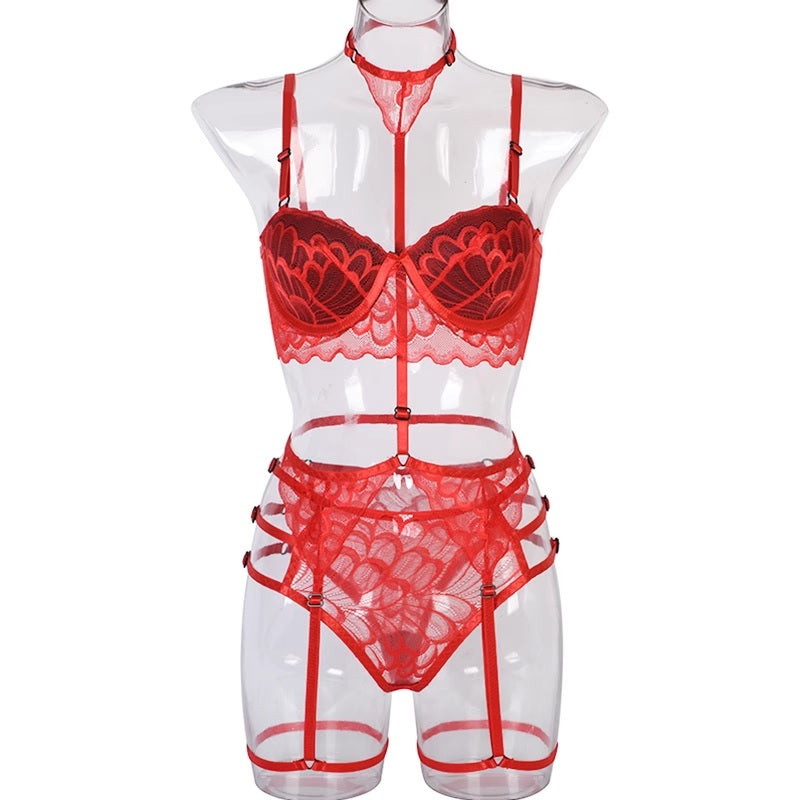 Дамски комплект Mood Sexy SS25-Дамски комплект от три части Mood Sexy SS24'-Thedresscode