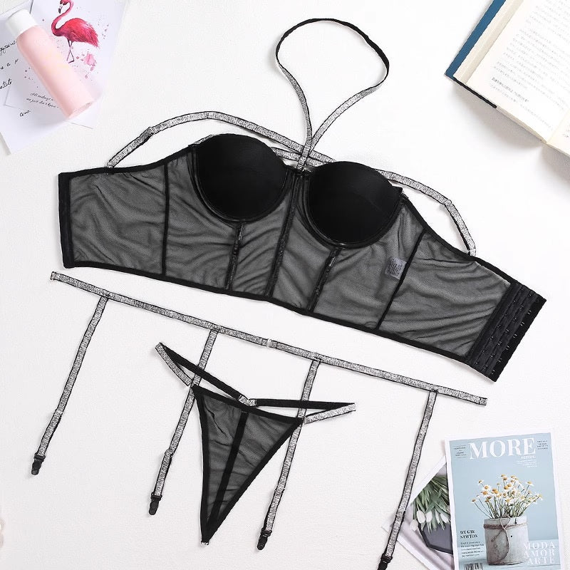 Дамски комплект Pleasure SS25-Дамски комплект от три части Pleasure SS24'-Thedresscode