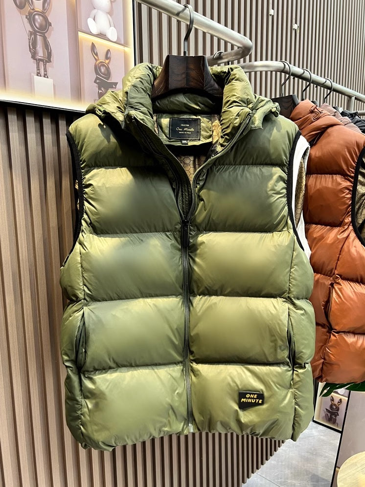 Мъжки елек Jack SS25-https://item.taobao.com/item.htm?spm=a1z0k.7386009.0.0.58d937deRBasPD&id=738401705775&_u=t2dmg8j26111&sku_properties=1627207:129819-Thedresscode