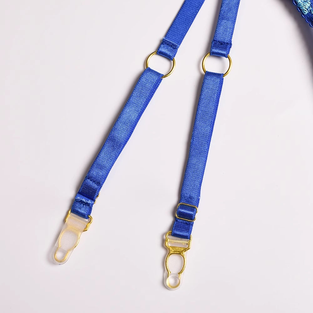Дамски комплект Blue Flowers SS25-Дамски комплект от три части Blue Flowers SS24'-Thedresscode
