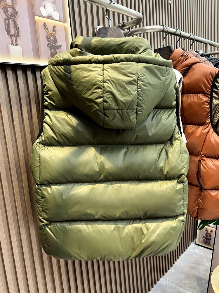 Мъжки елек Jack SS25-https://item.taobao.com/item.htm?spm=a1z0k.7386009.0.0.58d937deRBasPD&id=738401705775&_u=t2dmg8j26111&sku_properties=1627207:129819-Thedresscode