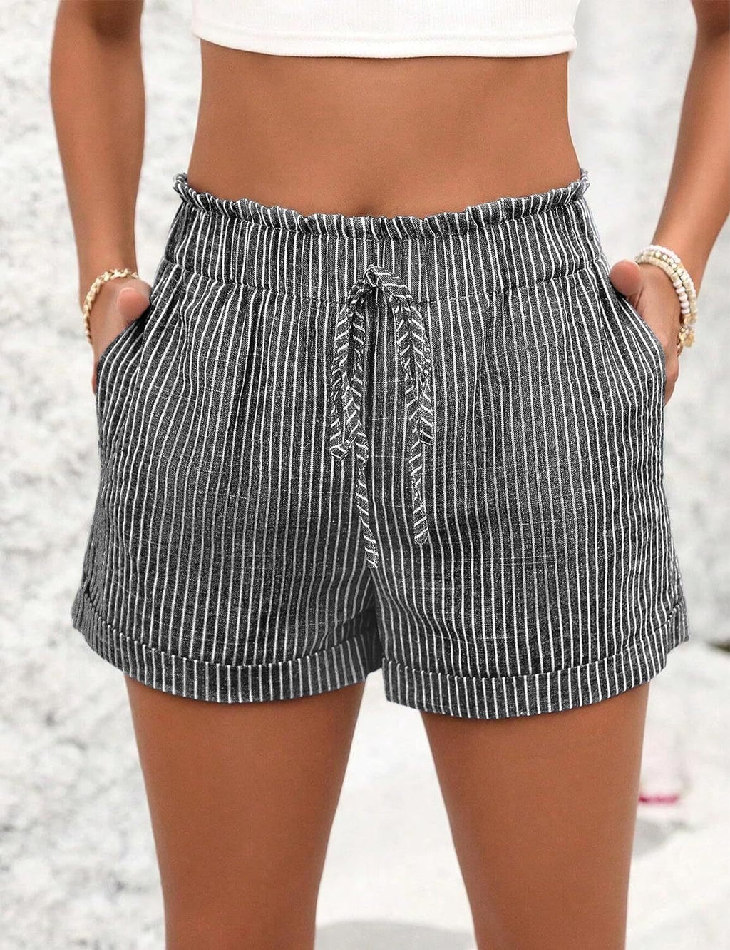 Дамски къси панталони Stripeless SS25-Clothing-Thedresscode