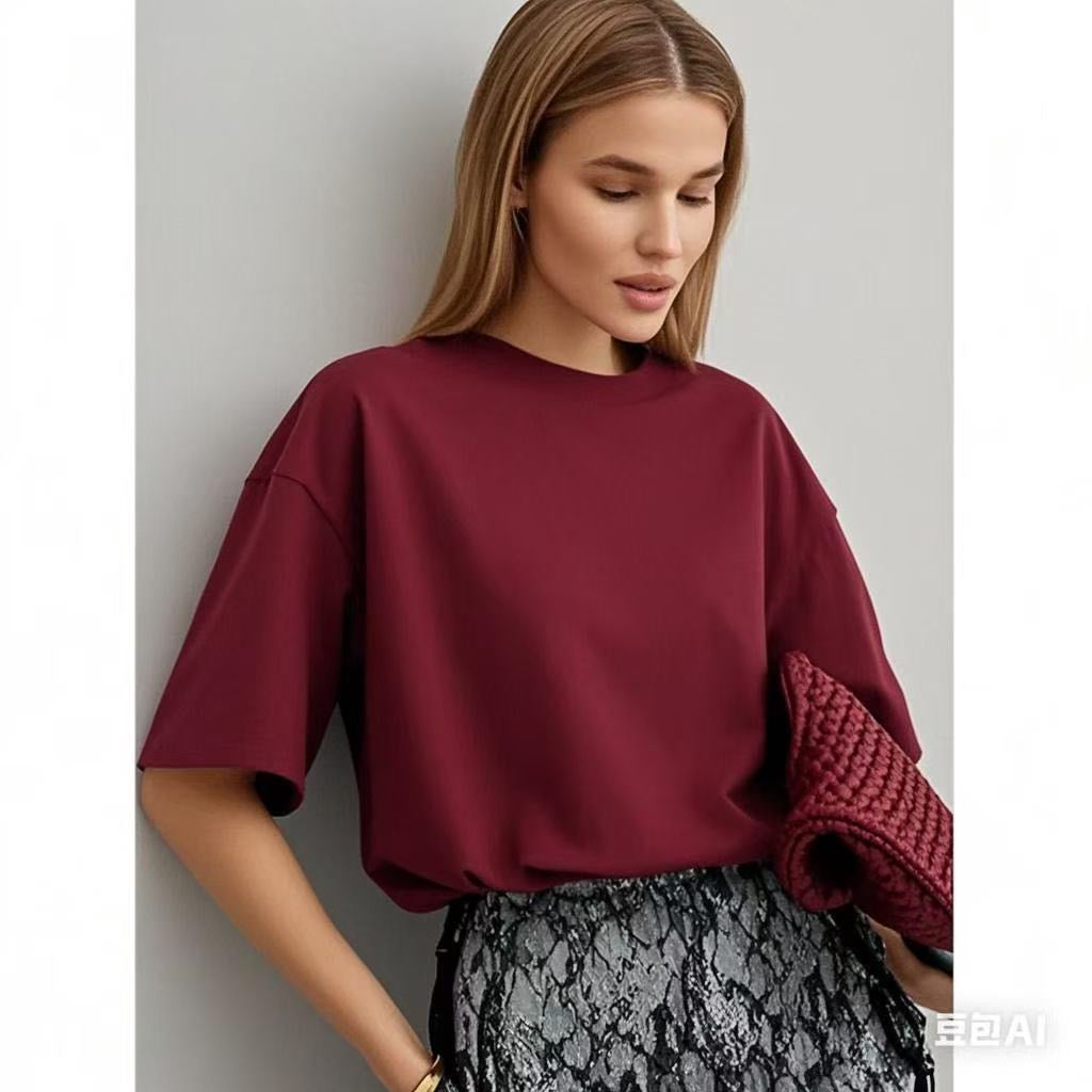 Дамска тениска Born FW 2026