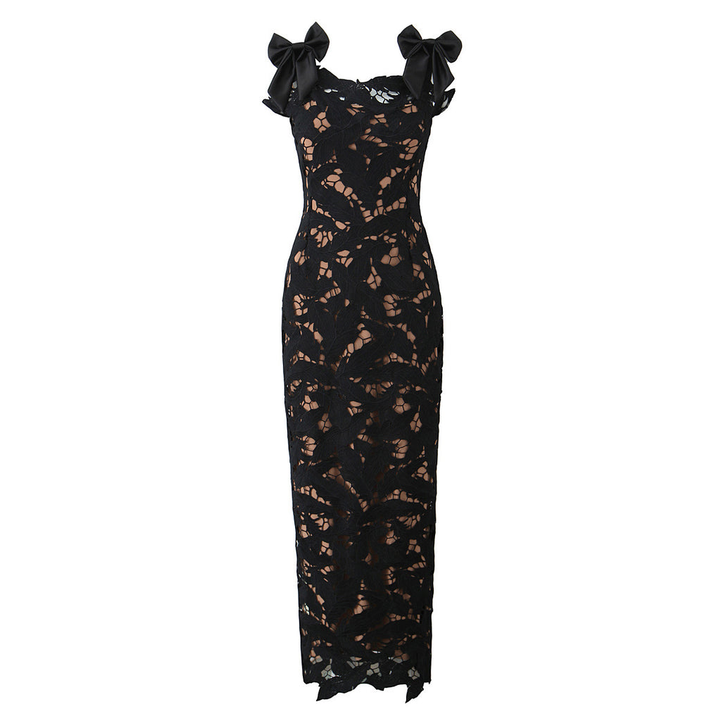 Дамска рокля Black Grace **SALE 25**-https://detail.1688.com/offer/861347921816.html?spm=a26352.b28411319.offerlist.342.22541e62XsNgdO-Thedresscode