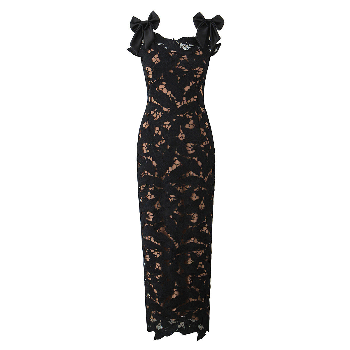 Дамска рокля Black Grace **SALE 25**-https://detail.1688.com/offer/861347921816.html?spm=a26352.b28411319.offerlist.342.22541e62XsNgdO-Thedresscode
