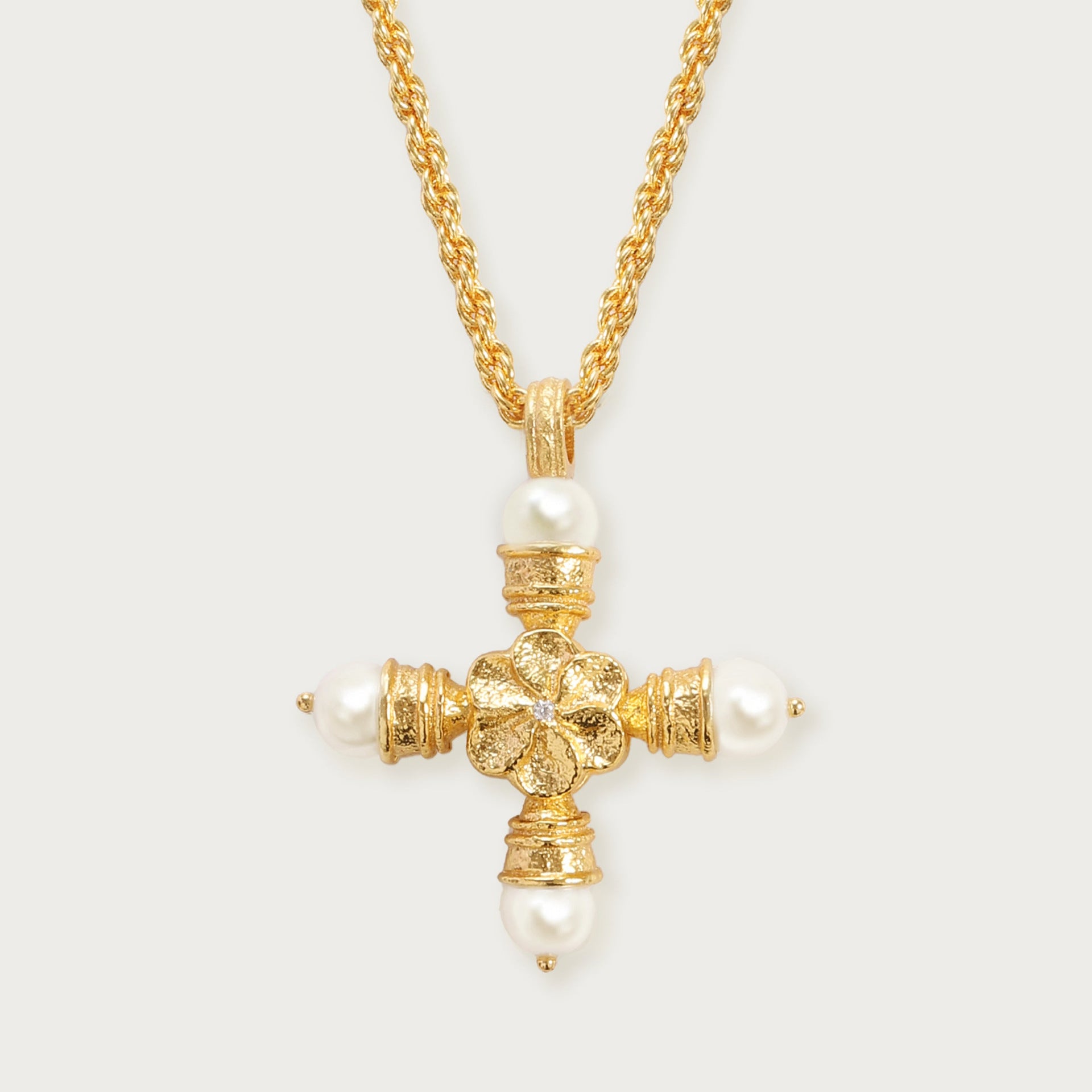 Дамско колие Cross SS25-https://detail.1688.com/offer/862299050688.html?_t=1736696831790&spm=a2615.7691456.co_0_0_wangpu_score_0_0_0_0_0_0_0000_0.0-Thedresscode