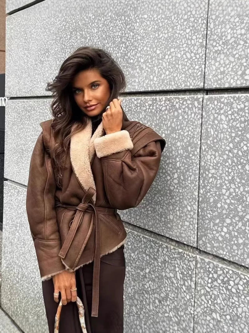 Дамско яке Cocoa Elegance FW 2026-https://detail.1688.com/offer/841841776699.html?_t=1756994707205&spm=a2615.7691456.co_1_0_wangpu_score_0_0_0_0_0_0_0000_1.0-Thedresscode