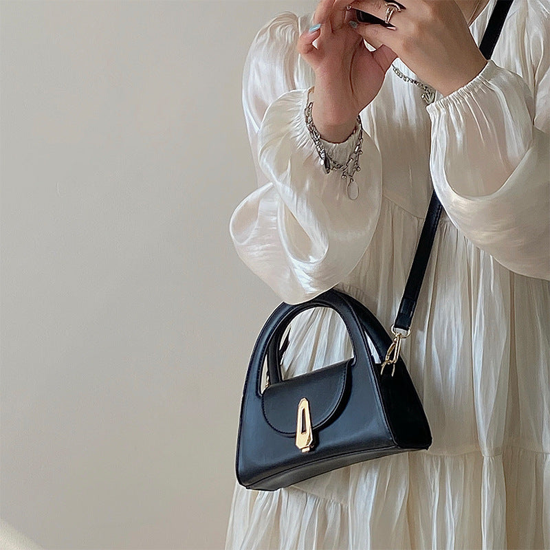 Дамска чанта Tote Mini SS25-https://detail.1688.com/offer/694906582007.html?kj_agent_plugin=aibuy-Thedresscode