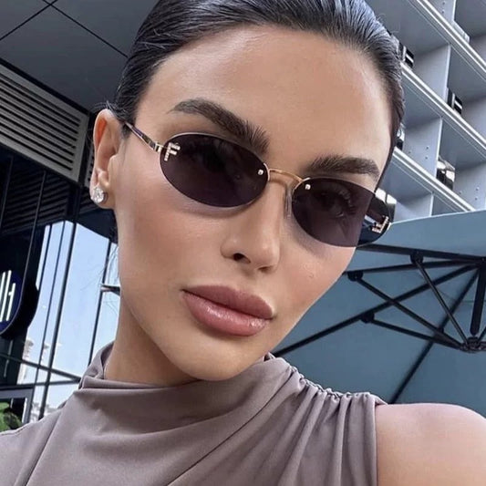 Дамски слънчеви очила FF SS25-https://detail.1688.com/offer/894909093776.html?offerId=894909093776&spm=a260k.home2024.recommendpart.20-Thedresscode