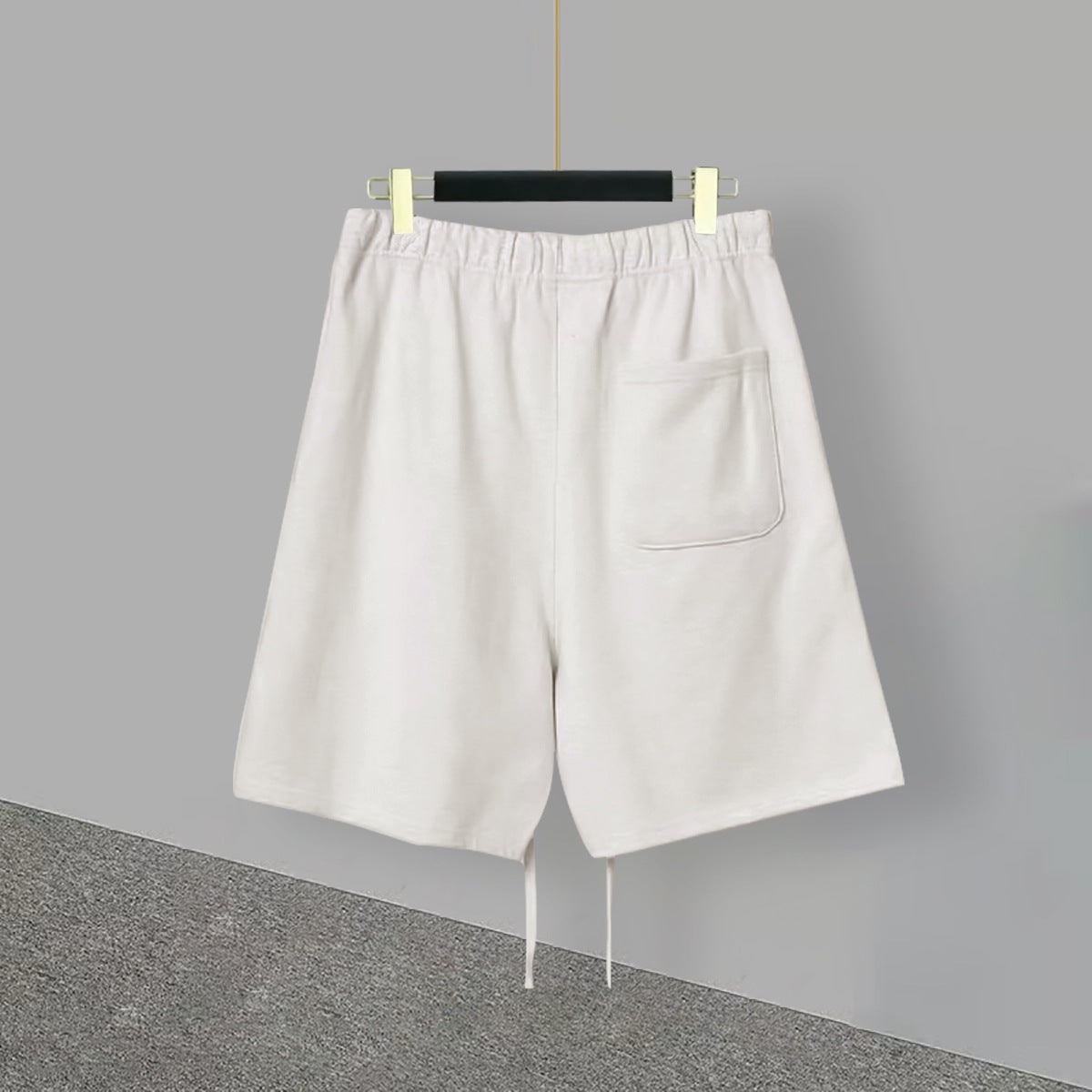 Мъжки комплект White Minimalist Duo SS25-https://detail.1688.com/offer/707409996687.html?_t=1741350589762&spm=a2615.7691456.co_0_0_wangpu_score_0_0_0_0_0_0_0000_1.0-Thedresscode