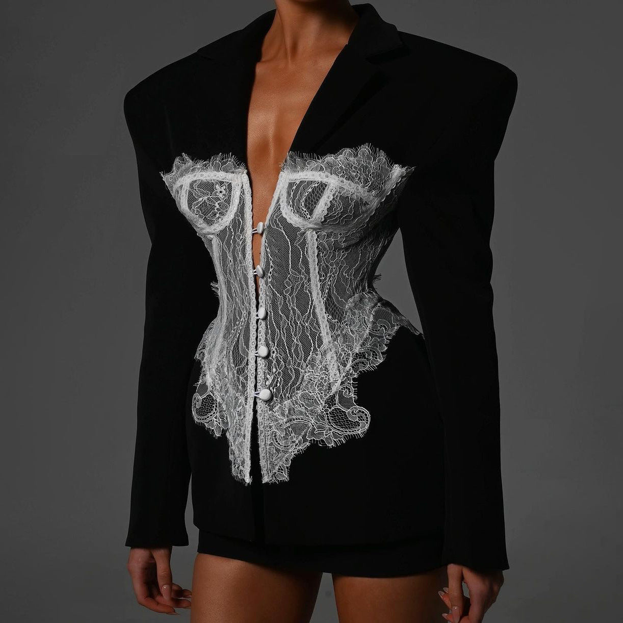 Дамско сако The Lace FW 2026-https://detail.1688.com/offer/820310418091.html?spm=a261y.7663282.1081181309116.3.6f3051c8DfCPWx-Thedresscode