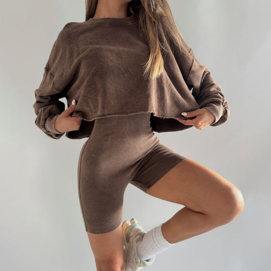 Дамски комплект Brown Jumpsuit Sweatshirt SS25-Дамски комплект Brown Jumpsuit Sweatshirt SS25-Thedresscode