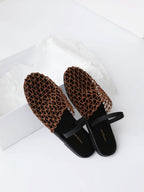 Дамски чехли Brown Lina SS25-https://detail.1688.com/offer/896184674490.html?offerId=896184674490&spm=a260k.home2024.recommendpart.147-Thedresscode