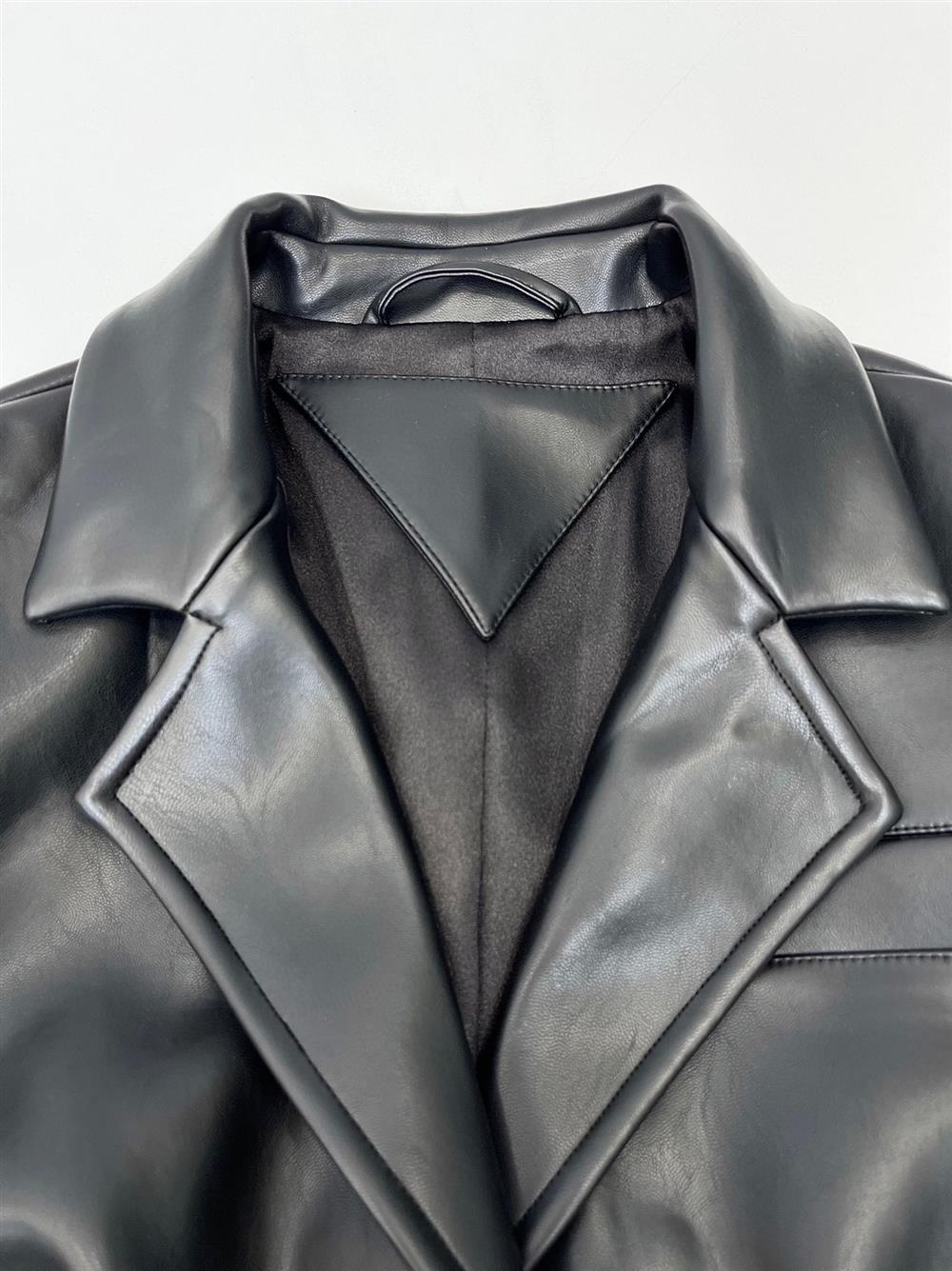Дамско кожено сако Slim Fit FW 2026-https://detail.1688.com/offer/694437171953.html?spm=a261y.7663282.1081181309116.9.193f6b5fsuxmRf-Thedresscode