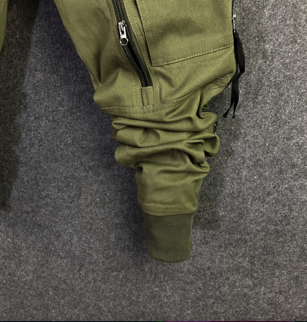Мъжки панталон Cargo zipper SS25-https://shorturl.at/SdX0c-Thedresscode