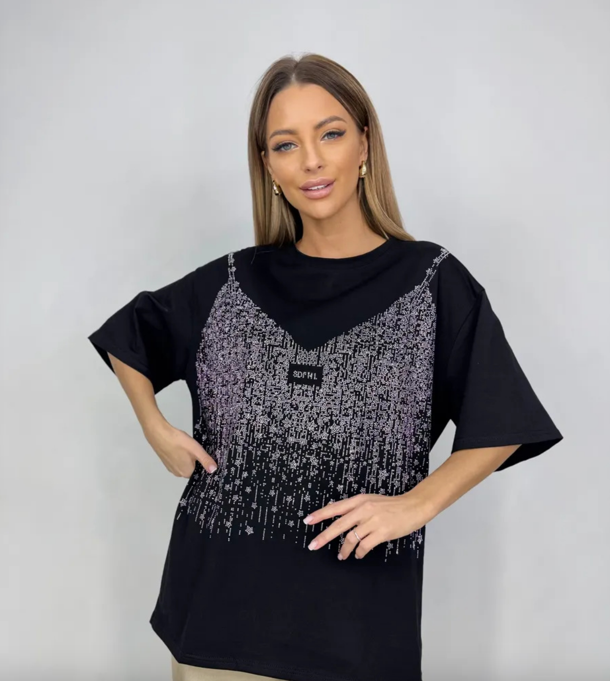 Дамска тениска Sophie&Crystal SS25-https://detail.1688.com/offer/772891835885.html?kj_agent_plugin=aibuy-Thedresscode