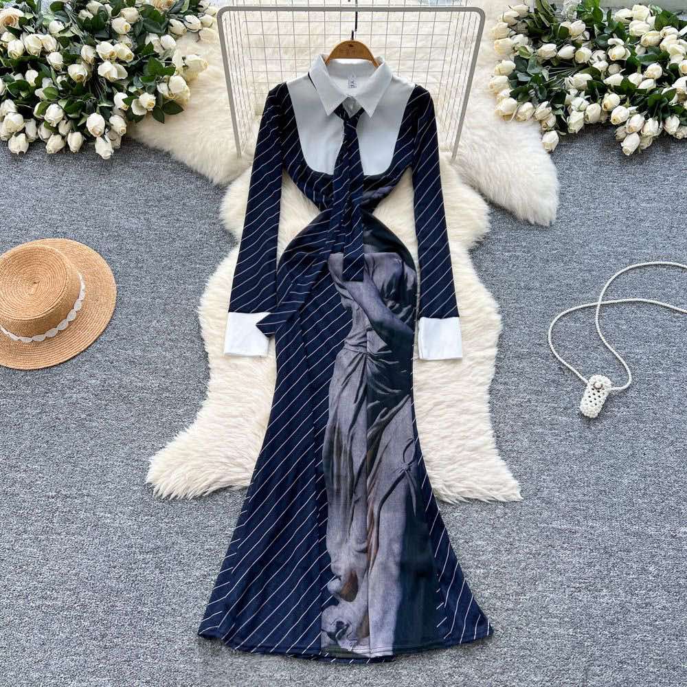 Дамска рокля Pinstripe Artistry SS26