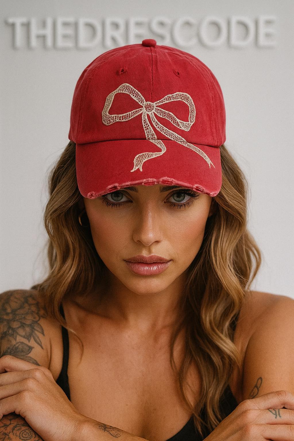 Дамска шапка Red Bow SS26