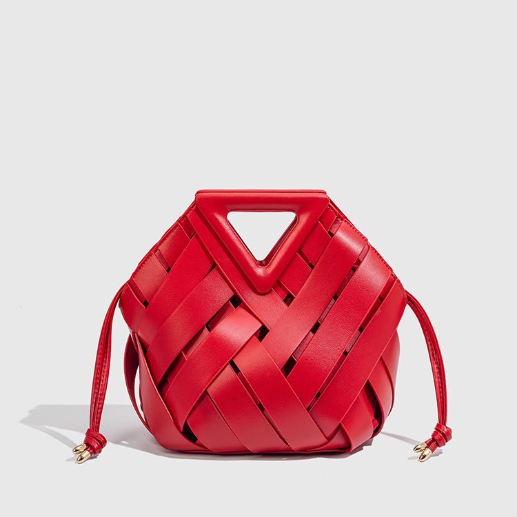 Дамска чанта Noiré Red SS26