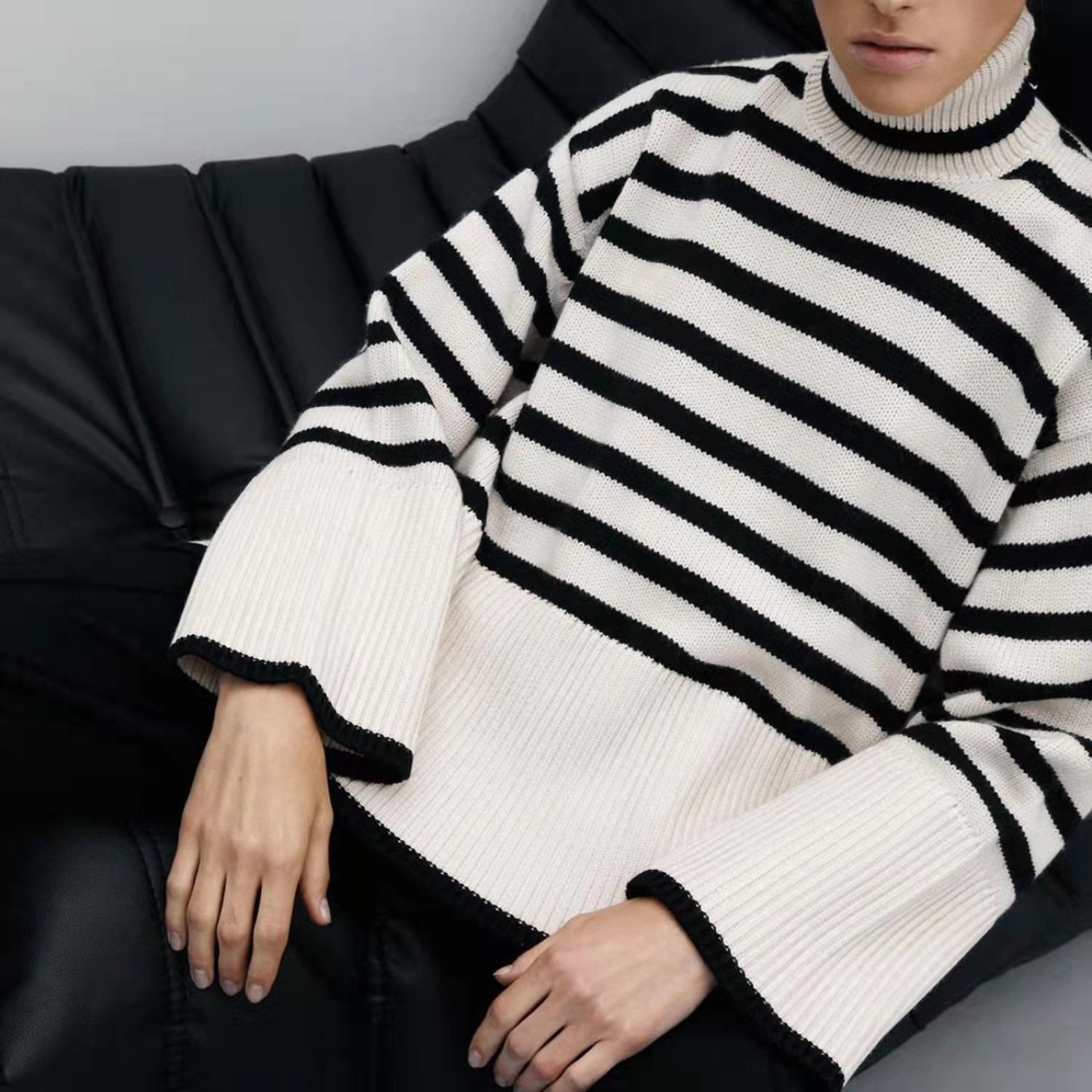 Дамски пуловер - Stripe **SALE 24**-Thedresscode